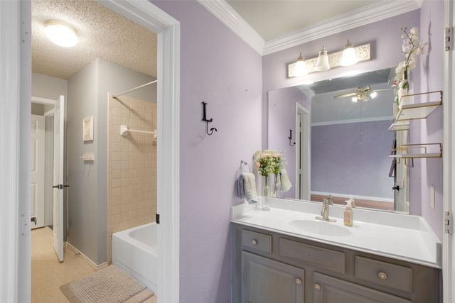5536 Cranberry Drive, Fort Worth, TX 76137