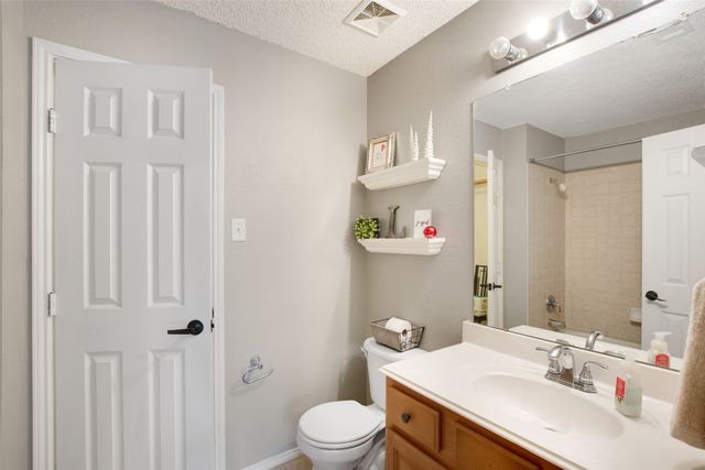 5536 Cranberry Drive, Fort Worth, TX 76137