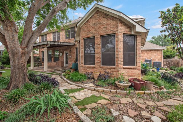 5536 Cranberry Drive, Fort Worth, TX 76137