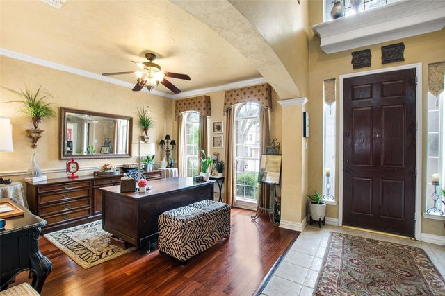 5536 Cranberry Drive, Fort Worth, TX 76137
