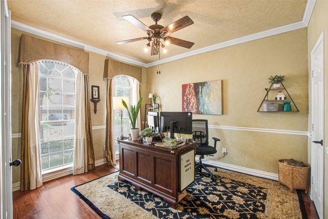 5536 Cranberry Drive, Fort Worth, TX 76137