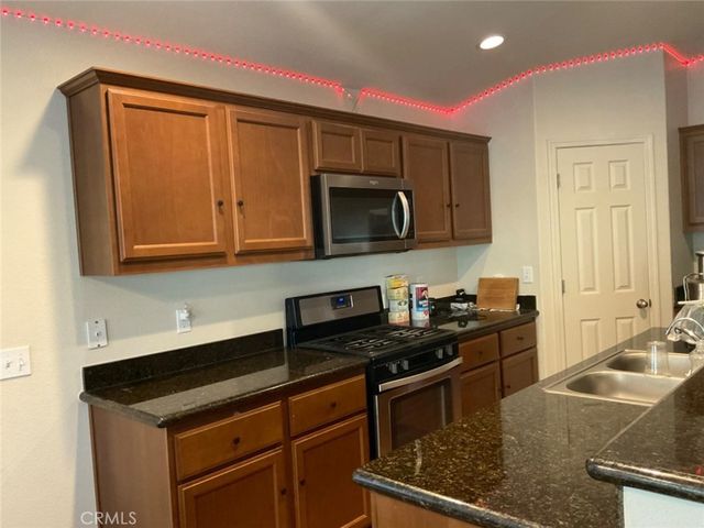 2094 W Pincay Street, Merced, CA 95348