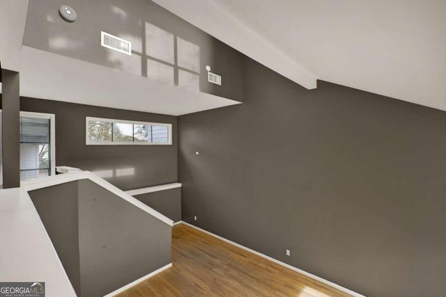 4962 N Ellipse, Marietta, GA 30068