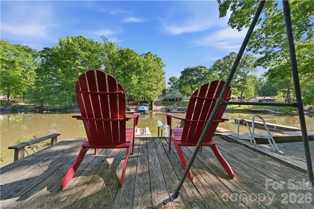 1010 Riverview Road, Lexington, NC 27292