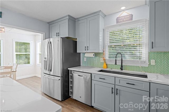 1010 Riverview Road, Lexington, NC 27292