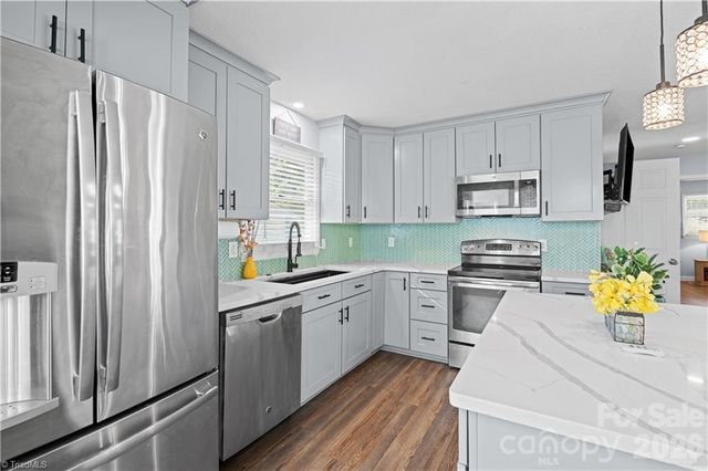 1010 Riverview Road, Lexington, NC 27292