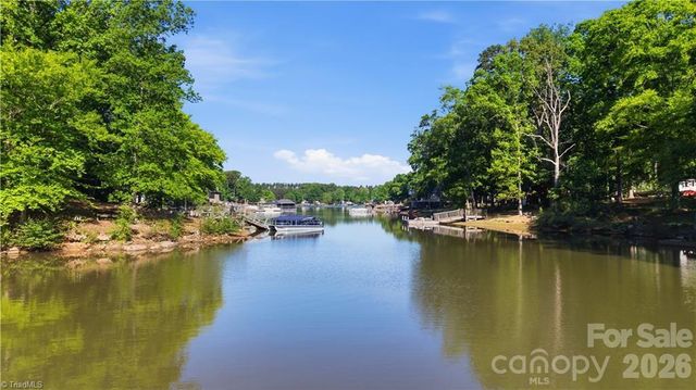1010 Riverview Road, Lexington, NC 27292
