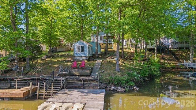 1010 Riverview Road, Lexington, NC 27292