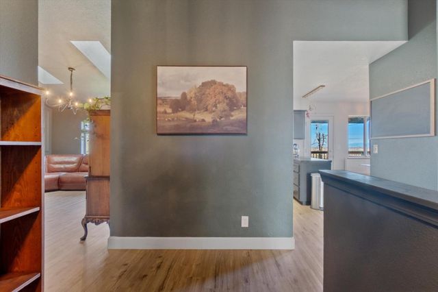 19789 Weide Way, Anderson, CA 96007