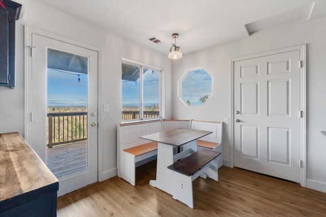 19789 Weide Way, Anderson, CA 96007