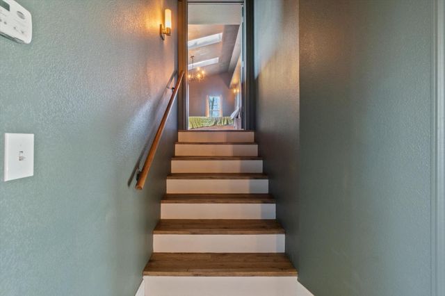 19789 Weide Way, Anderson, CA 96007