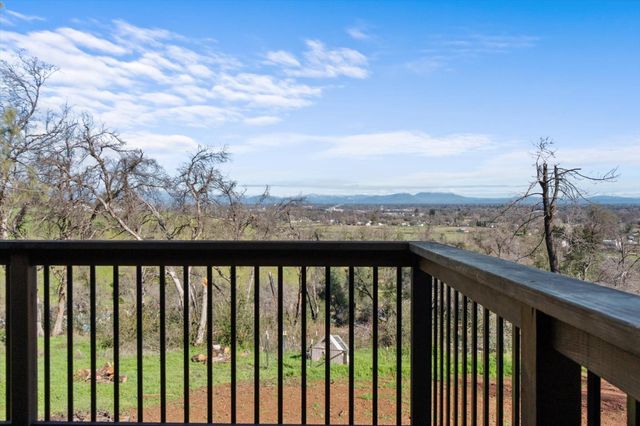 19789 Weide Way, Anderson, CA 96007