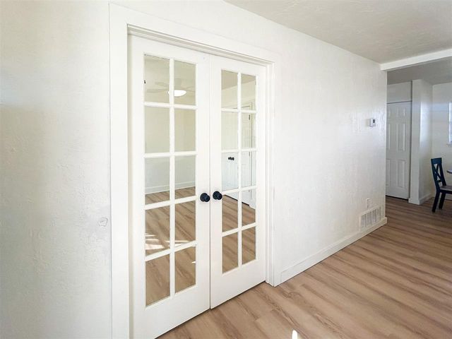 107 W Oliver, Sterling, OK 73567