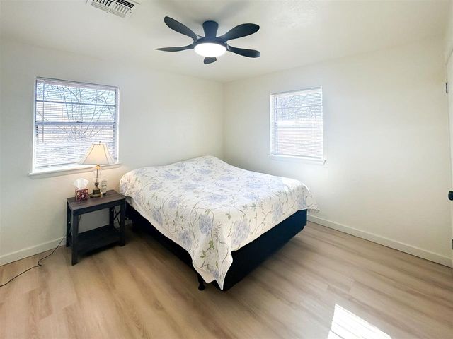 107 W Oliver, Sterling, OK 73567