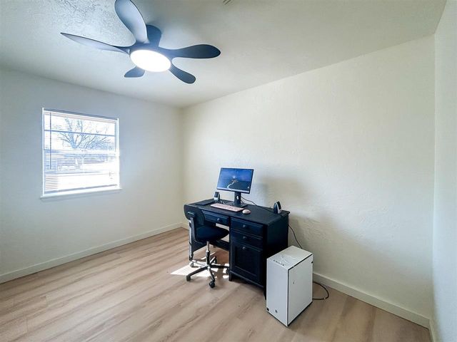 107 W Oliver, Sterling, OK 73567