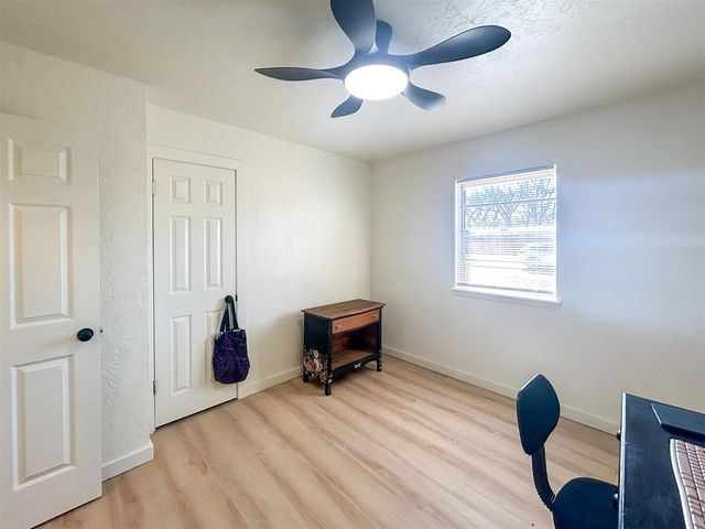 107 W Oliver, Sterling, OK 73567