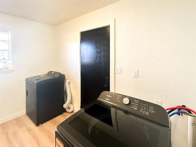 107 W Oliver, Sterling, OK 73567