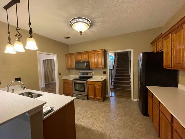 102 Adthan Circle, Goose Creek, SC 29445