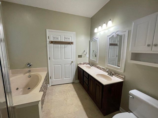 102 Adthan Circle, Goose Creek, SC 29445