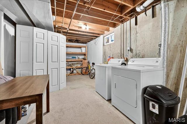 189 Harvest Moon Court B, St Charles, MO 63304