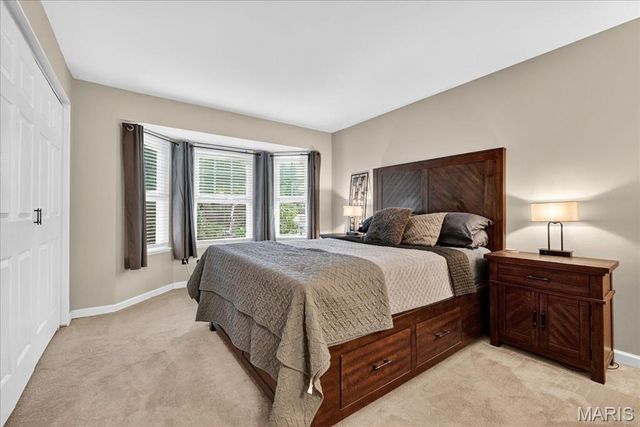 189 Harvest Moon Court B, St Charles, MO 63304