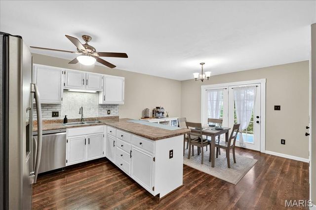 189 Harvest Moon Court B, St Charles, MO 63304