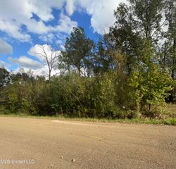 0 W Lake Dockery Drive, Byram, MS 39272
