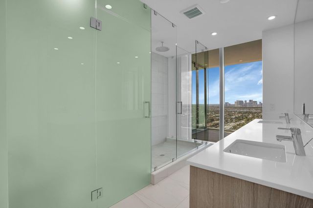 153 N Seabreeze Boulevard 2504-S, Fort Lauderdale, FL 33304