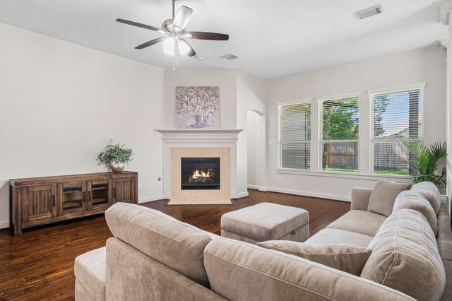 3619 Beacon Green Lane, Spring, TX 77386