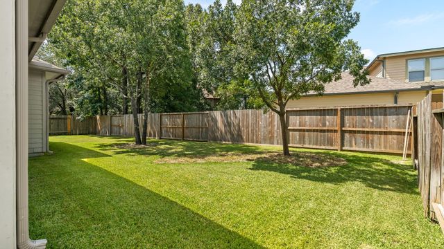 3619 Beacon Green Lane, Spring, TX 77386
