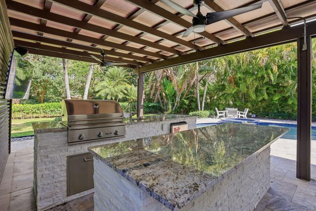 9411 Eden Manor, Parkland, FL 33076