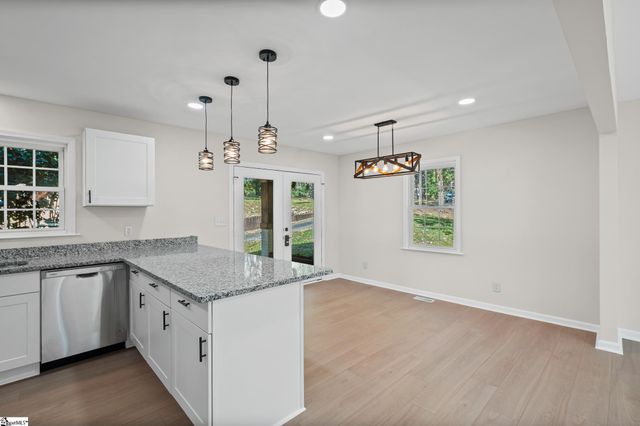 200 Tucker Road, Spartanburg, SC 29306