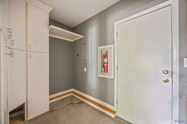 710 Westwood Circle SW, Decatur, AL 35601