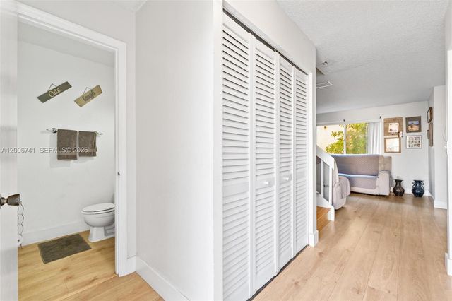 6235 Kendale Lakes Cir 247, Miami, FL 33183