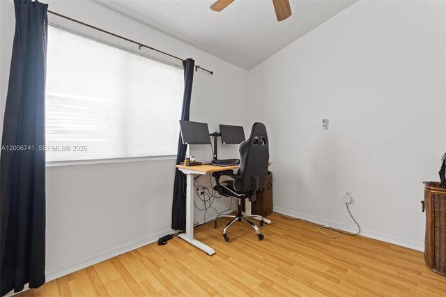 6235 Kendale Lakes Cir 247, Miami, FL 33183