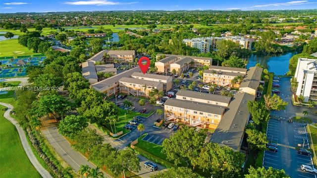 6235 Kendale Lakes Cir 247, Miami, FL 33183