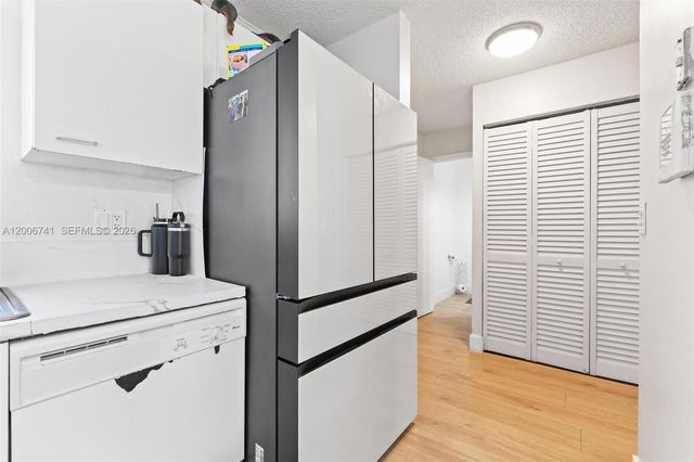 6235 Kendale Lakes Cir 247, Miami, FL 33183