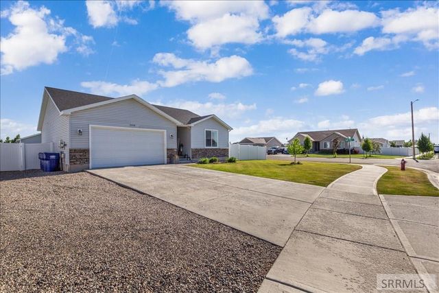 3974 E Hyrum Drive, Idaho Falls, ID 83401