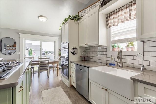 3974 E Hyrum Drive, Idaho Falls, ID 83401
