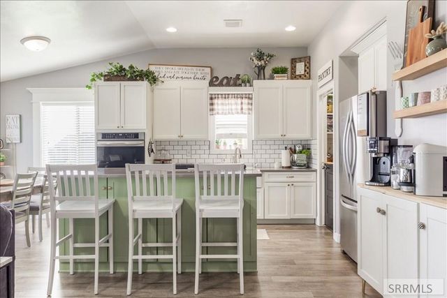 3974 E Hyrum Drive, Idaho Falls, ID 83401