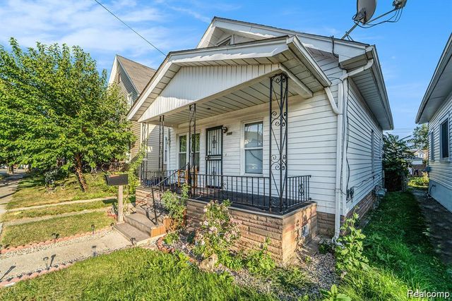 3868 Doremus Street, Hamtramck, MI 48212