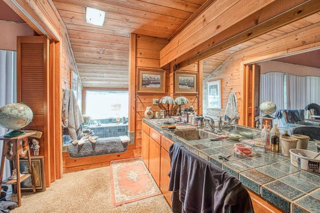 45 Wilderness Drive, Sanger, CA 93657