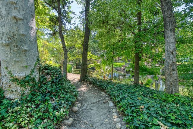45 Wilderness Drive, Sanger, CA 93657