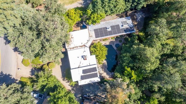 45 Wilderness Drive, Sanger, CA 93657