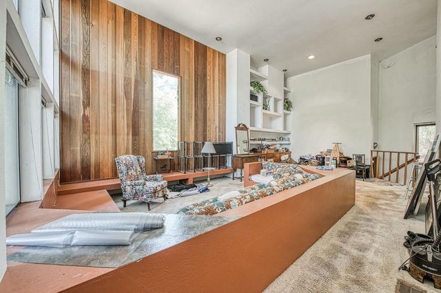 45 Wilderness Drive, Sanger, CA 93657