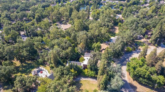 45 Wilderness Drive, Sanger, CA 93657