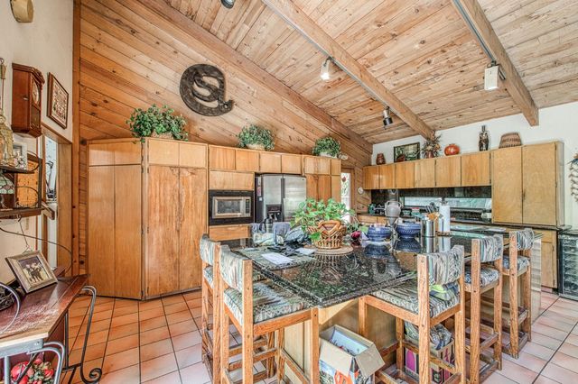 45 Wilderness Drive, Sanger, CA 93657