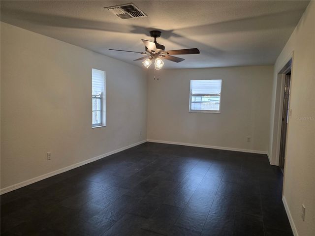 5611 6TH STREET, Zephyrhills, FL 33542