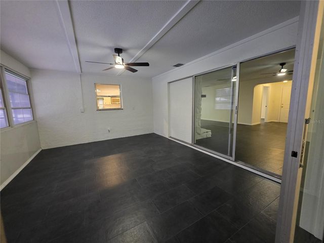 5611 6TH STREET, Zephyrhills, FL 33542