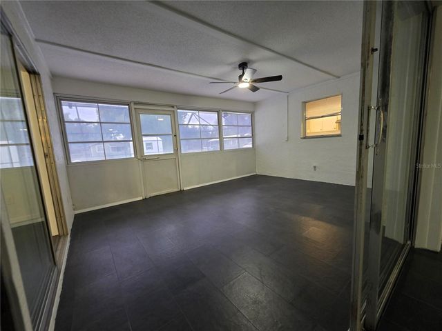 5611 6TH STREET, Zephyrhills, FL 33542